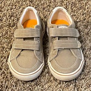 Kids Sperry Shoes 9.5